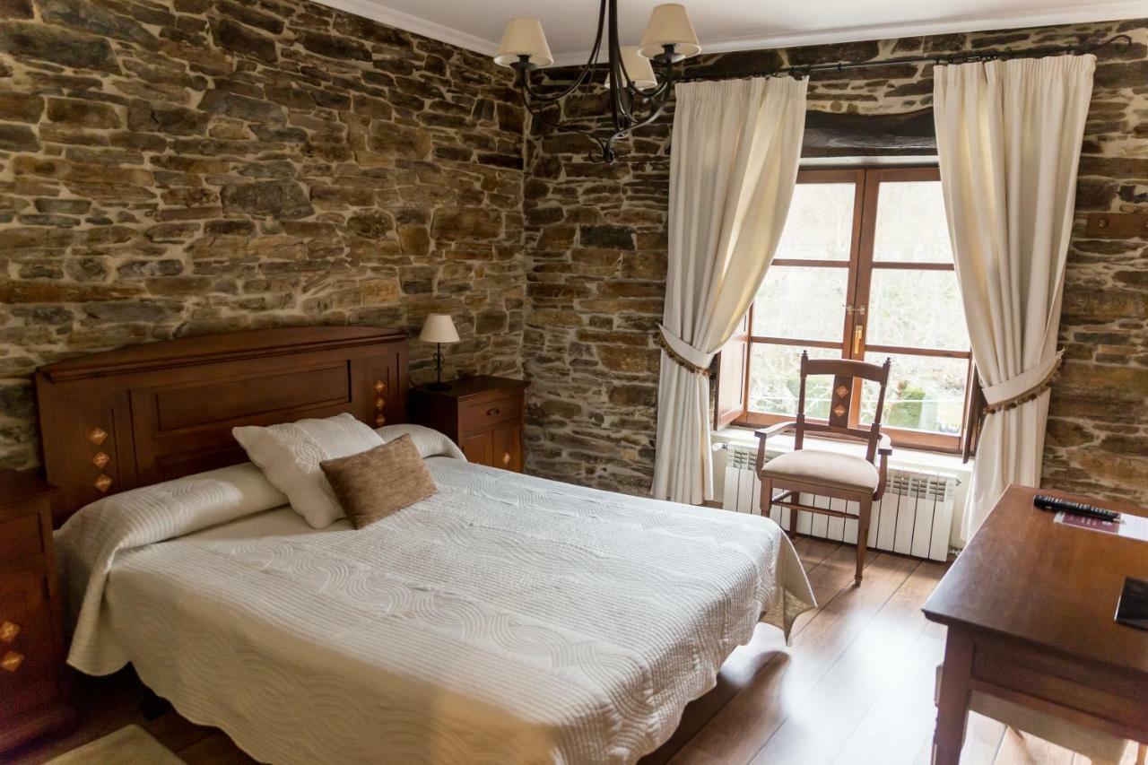 Hotel Ambasmestas Dış mekan fotoğraf